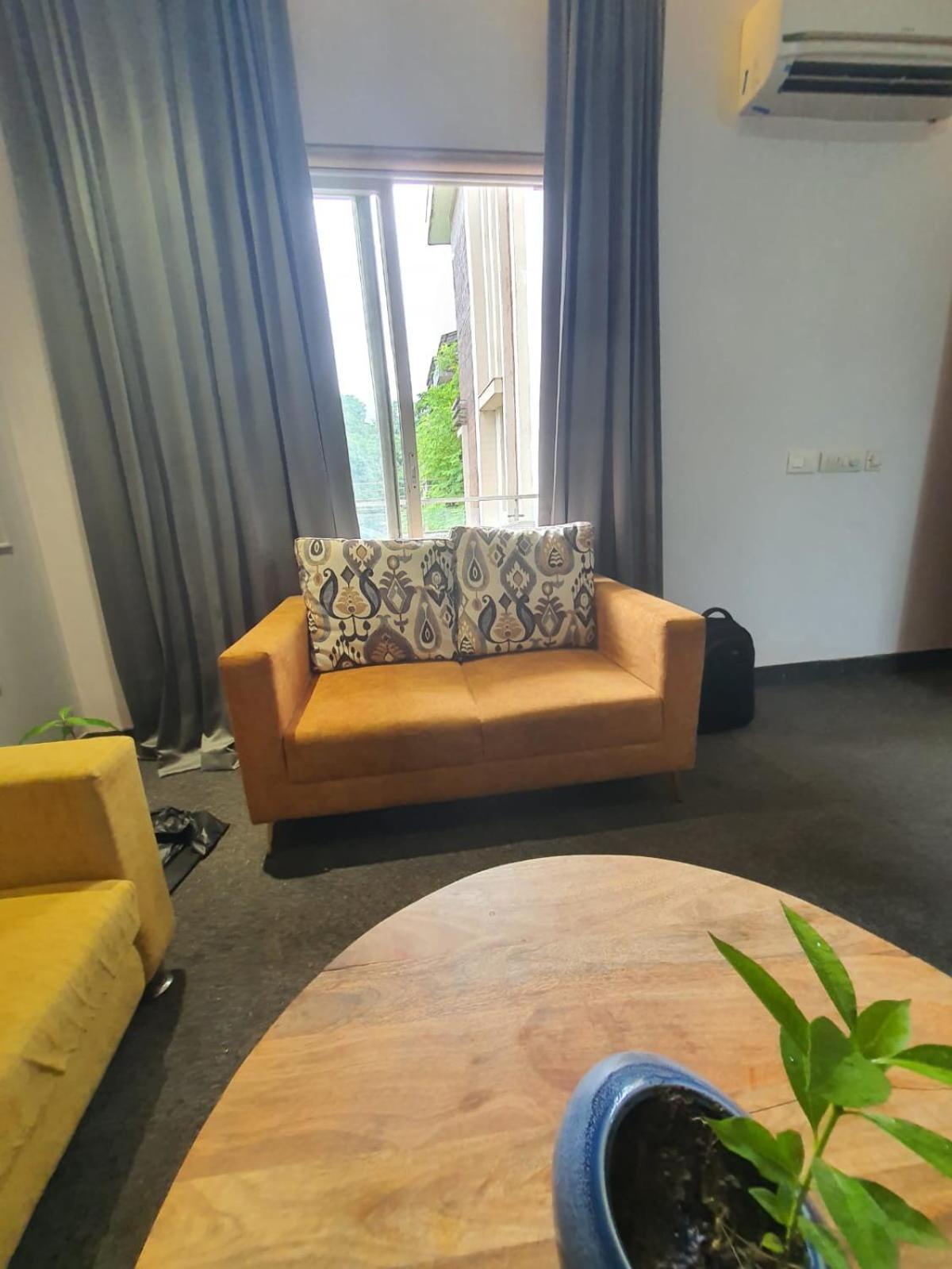 Mallenzo Suites Dlf Phase 1 Gurgaon Ngoại thất bức ảnh