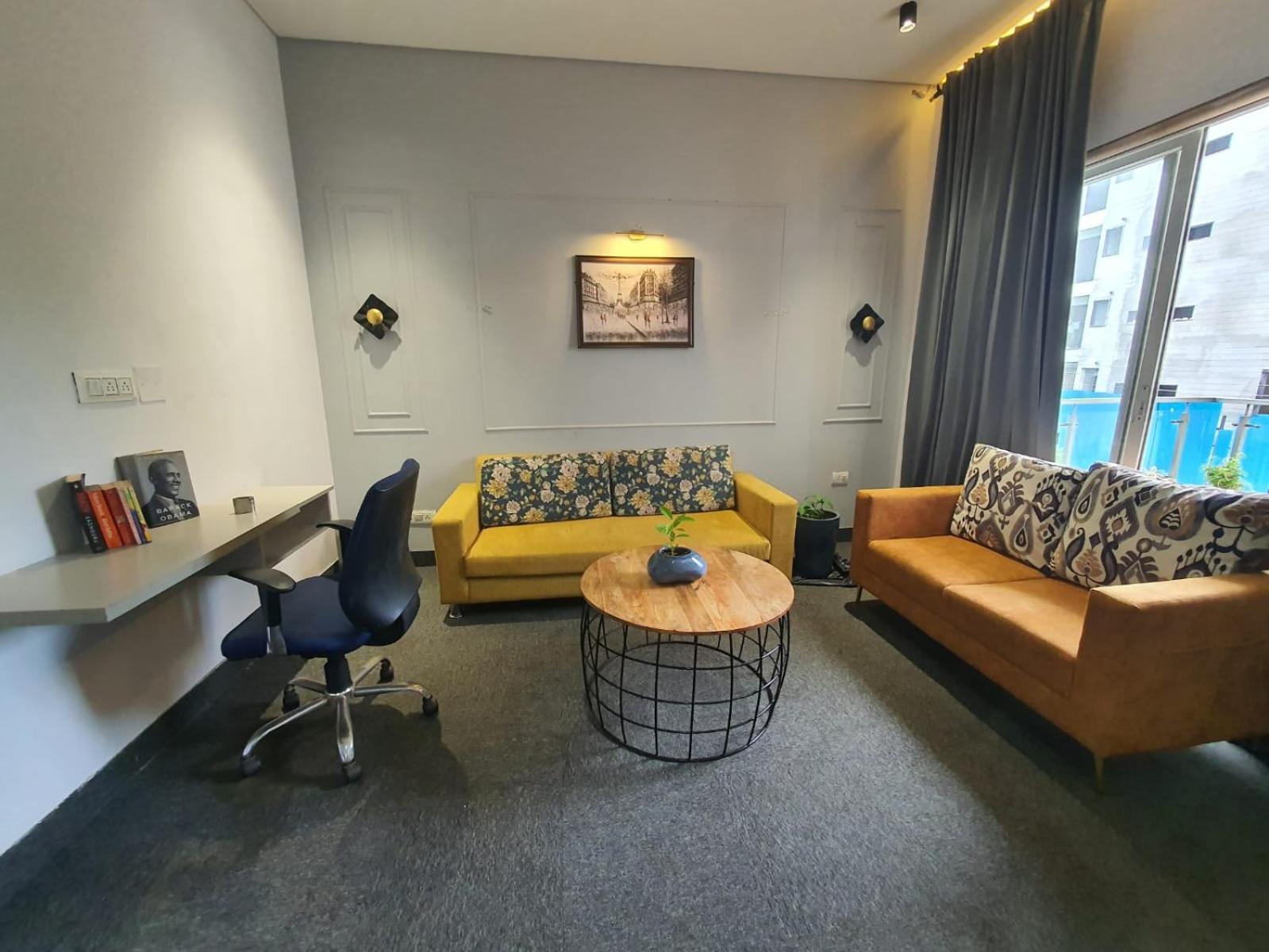Mallenzo Suites Dlf Phase 1 Gurgaon Ngoại thất bức ảnh