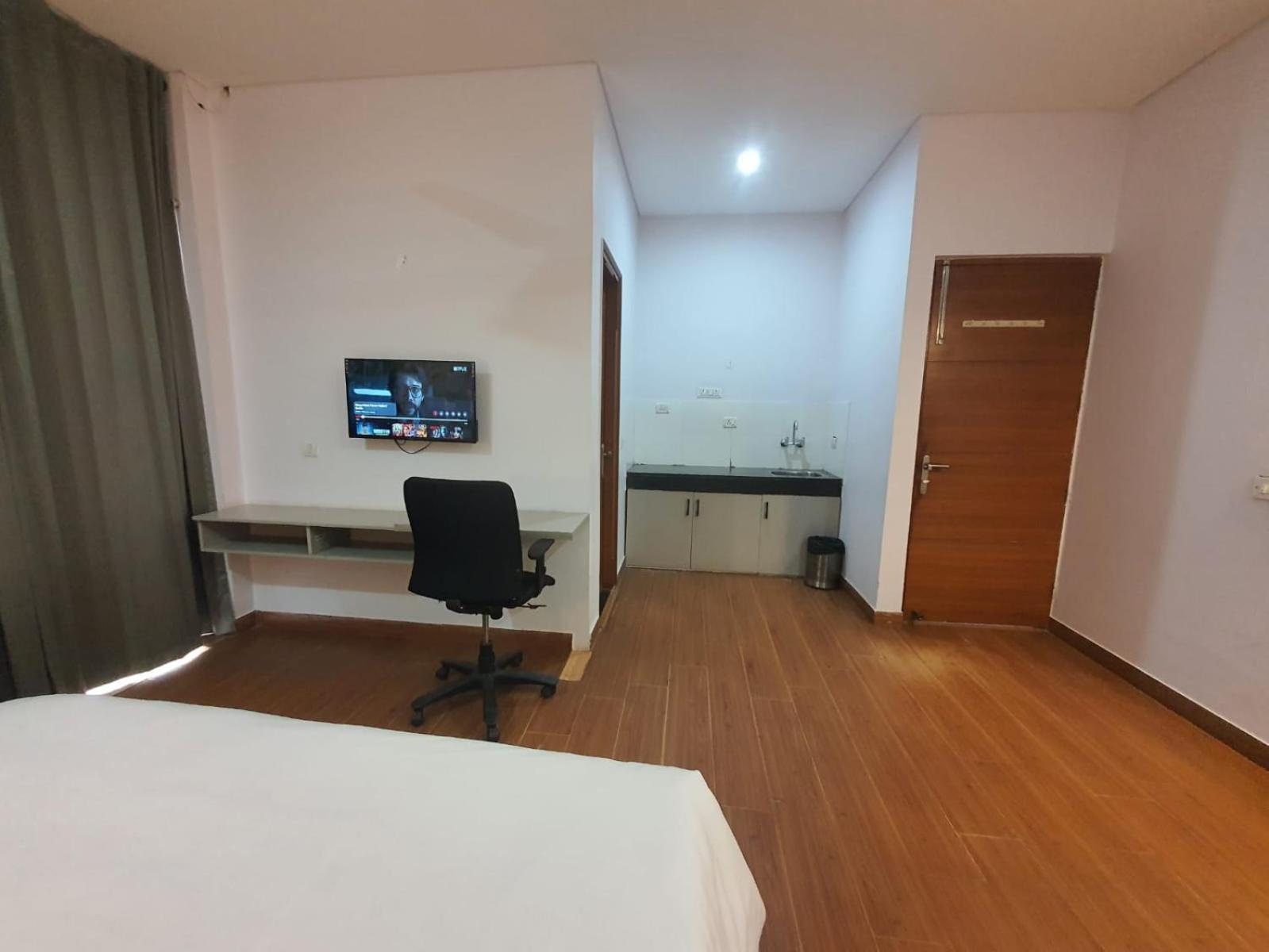 Mallenzo Suites Dlf Phase 1 Gurgaon Ngoại thất bức ảnh