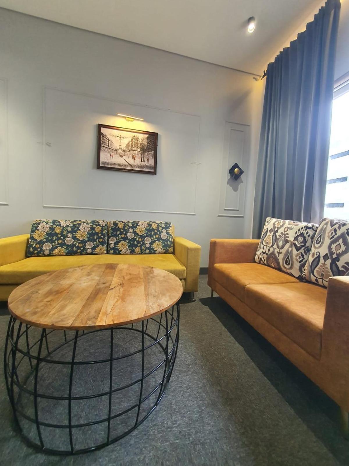 Mallenzo Suites Dlf Phase 1 Gurgaon Ngoại thất bức ảnh