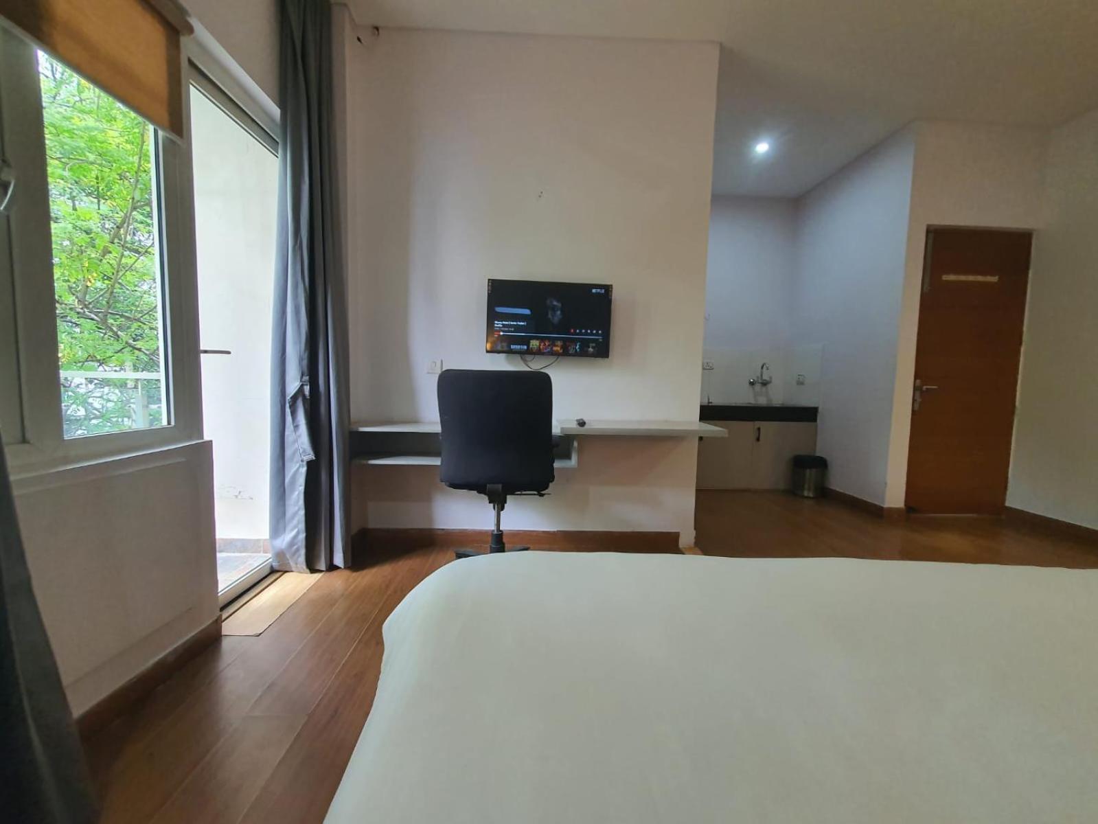 Mallenzo Suites Dlf Phase 1 Gurgaon Ngoại thất bức ảnh
